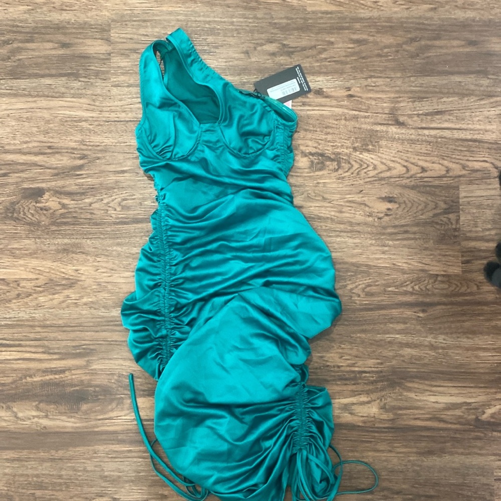 Pretty little thing scrunch dress